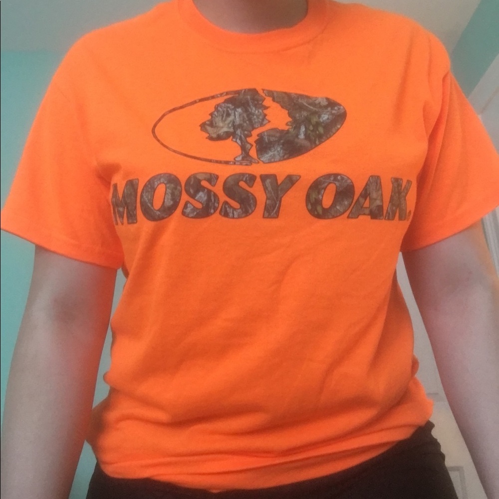 Missy oak orange tee